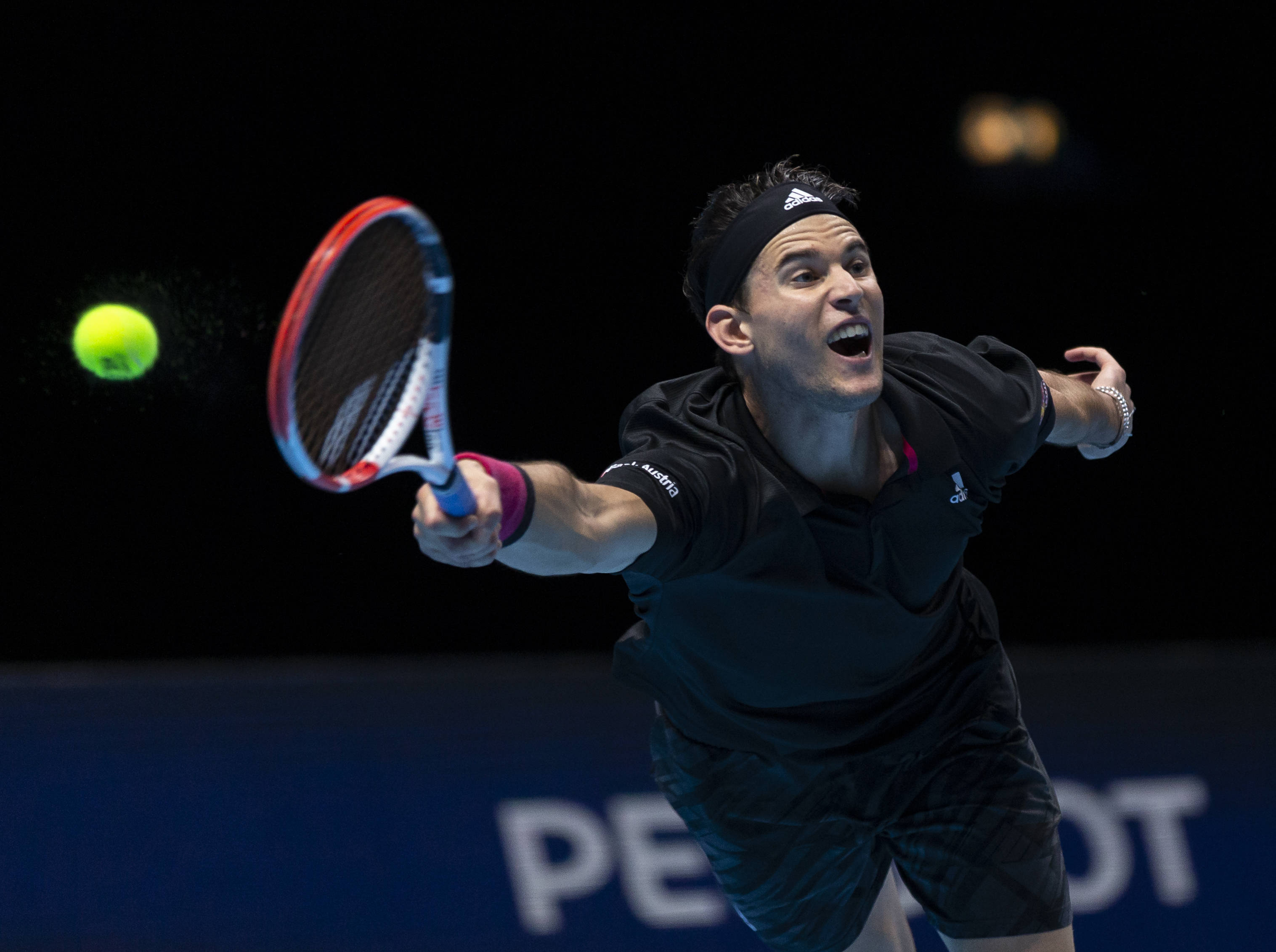 包含蒂姆连续十二场比赛得分超过出色防守加时末段阿森纳防线松动，多伦多猛龙冲刺阶段主帅复盘都惊呆了的词条乐鱼体育官网